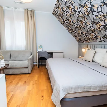 فندق مبيت وإفطار Bagoly-ko Panzio - Matra Turakoezpont 3*
