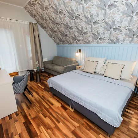 Bagoly-ko Panzio - Matra Turakoezpont Bed and Breakfast